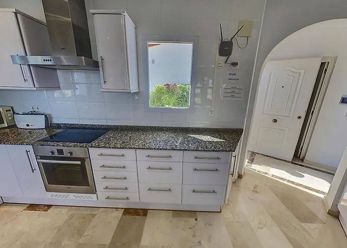 Elegante Con Espectaculares Vistas Al Mediterraneo 别墅 *