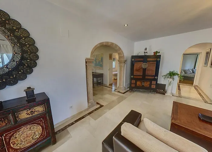 Elegante Con Espectaculares Vistas Al Mediterraneo *